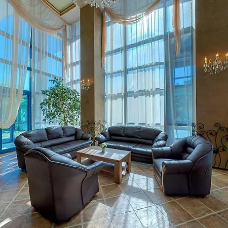 Elena And Wellness Hotel