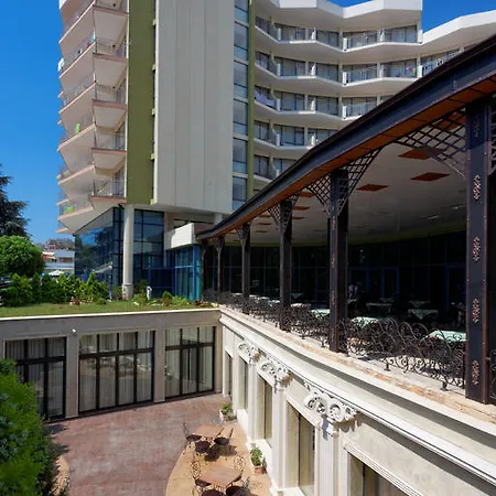 Elena And Wellness Goudstrand