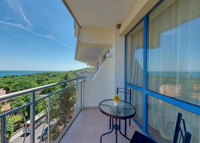 Elena And Wellness 4* Golden Sands