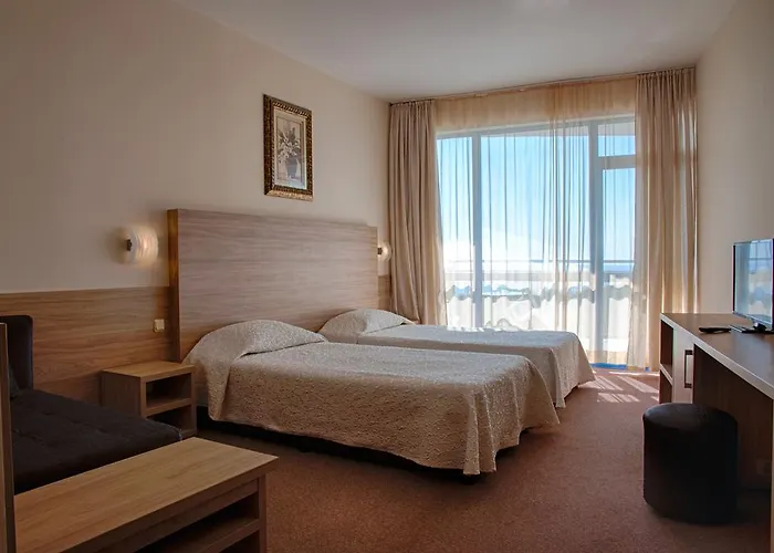 Hotel Elena And Wellness 4*