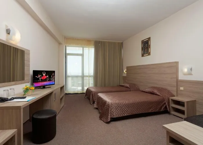 Hotel Elena And Wellness 4*