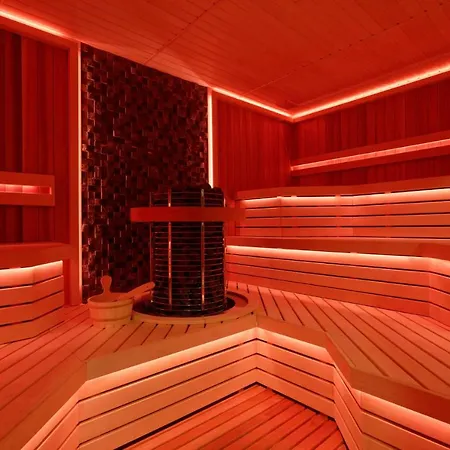 Elena And Wellness Goldstrand